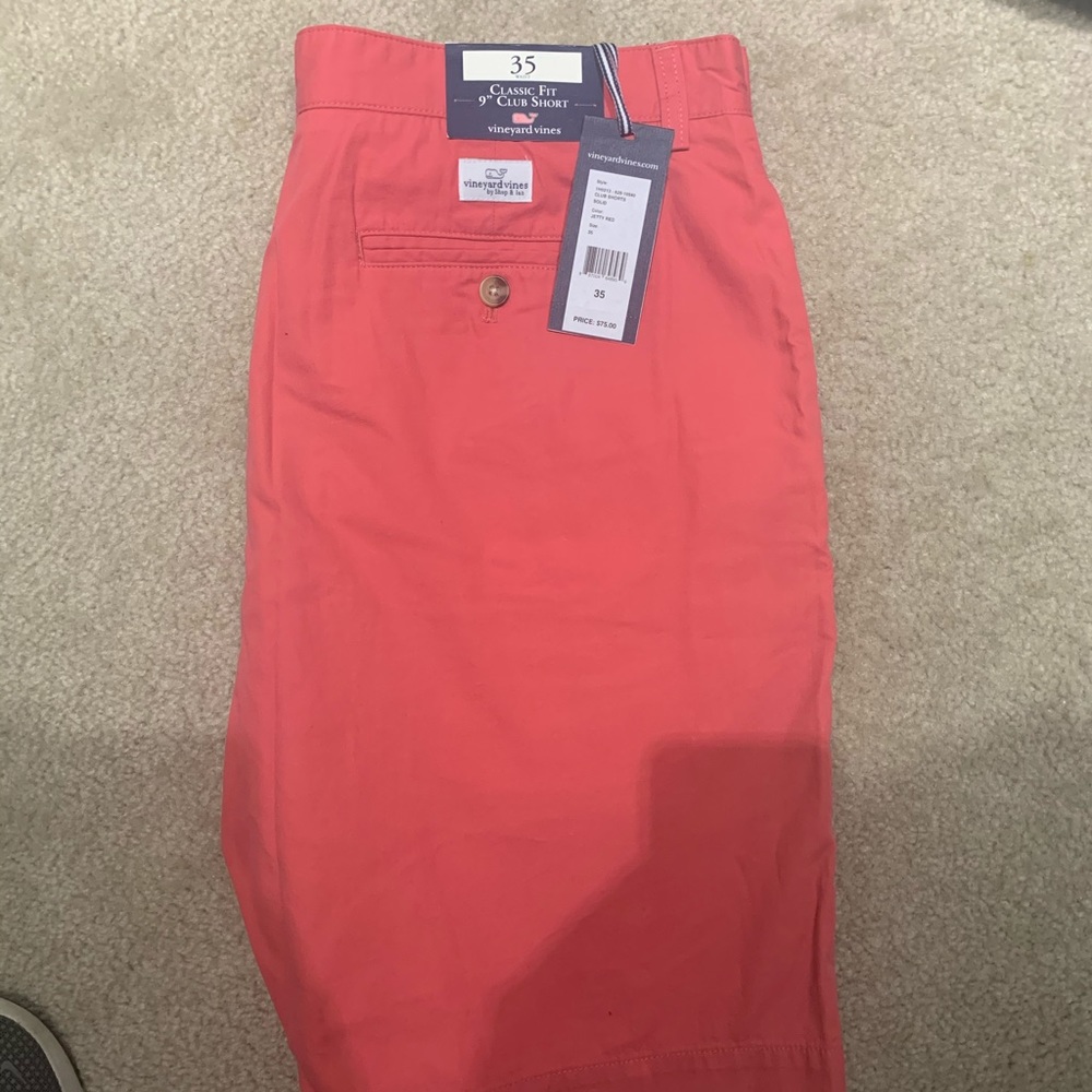 Vineyard Vines Men’s Classic Fit 9” Club Short